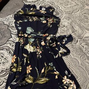 Anne Klein gorgeous dress